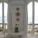 & Salt Clouds Apartment *