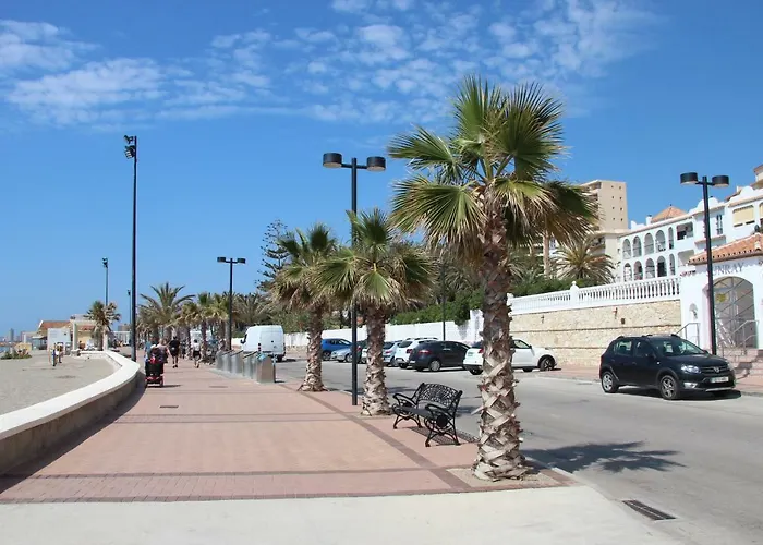 & Salt Clouds Apartment Fuengirola